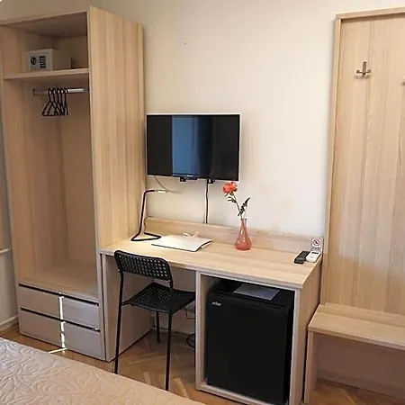 Anna Panzio & Wellness 4*