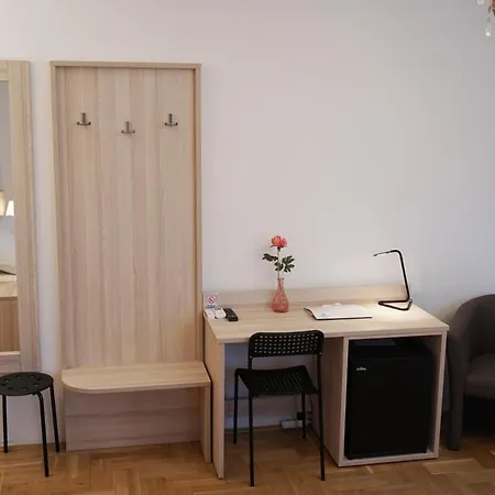 Bed & Breakfast Anna Panzio & Wellness 4*